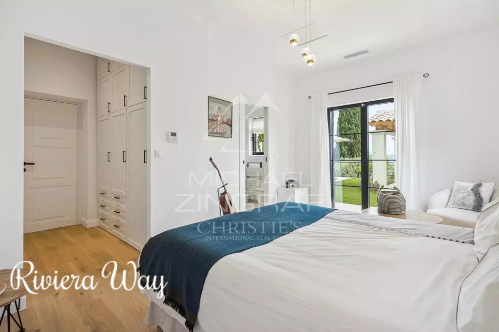 5 room villa in Speracedes, photo #8, listing #103346040