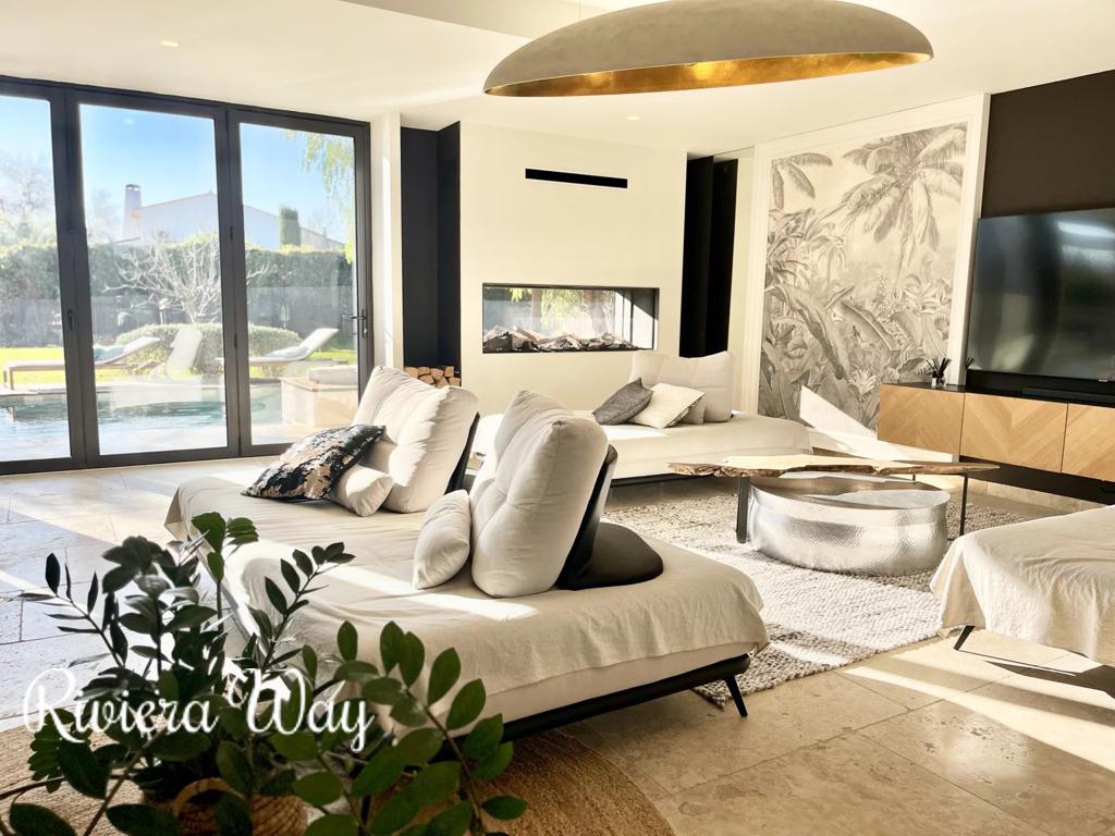 5 room villa in Biot, photo #5, listing #103248600