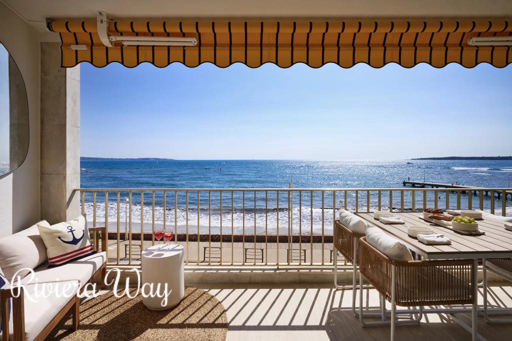 3 room apartment in Cannes, photo #3, listing #106147188