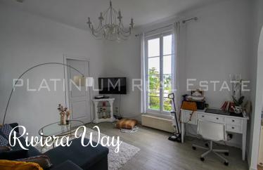 2 room apartment in Nice