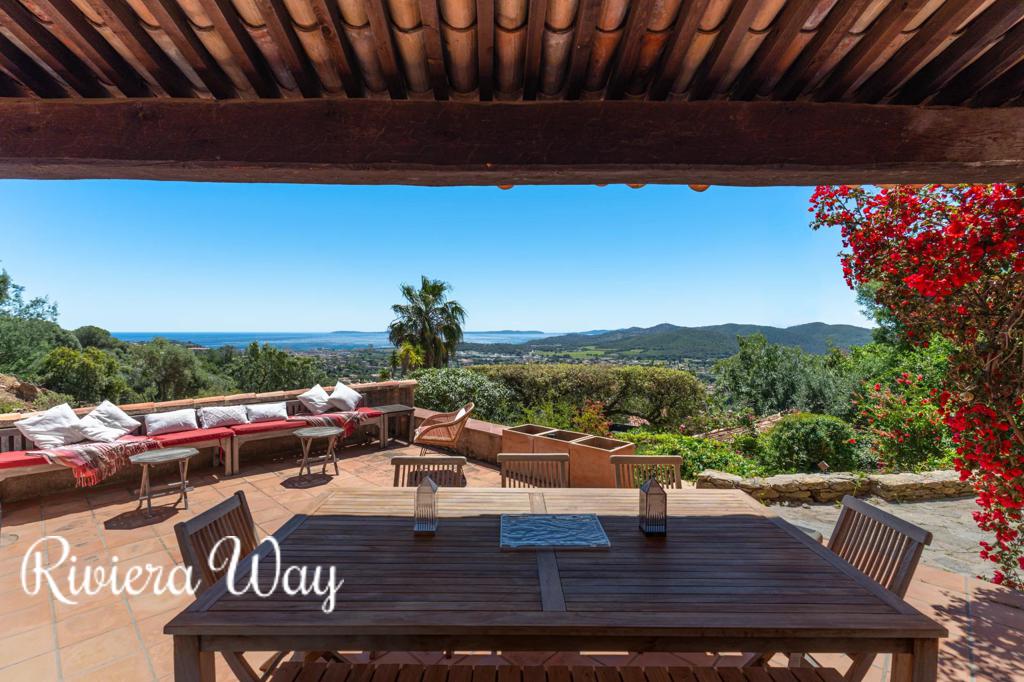5 room villa in Bormes-les-Mimosas, photo #3, listing #106444044