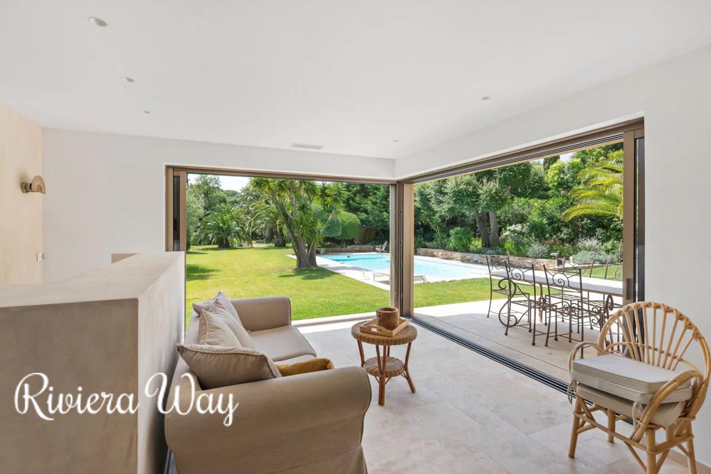 Villa in Grimaud, photo #3, listing #104480334