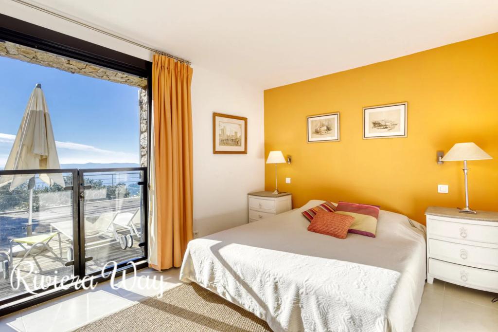 7 room villa in Rayol-Canadel-sur-Mer, photo #2, listing #92817816