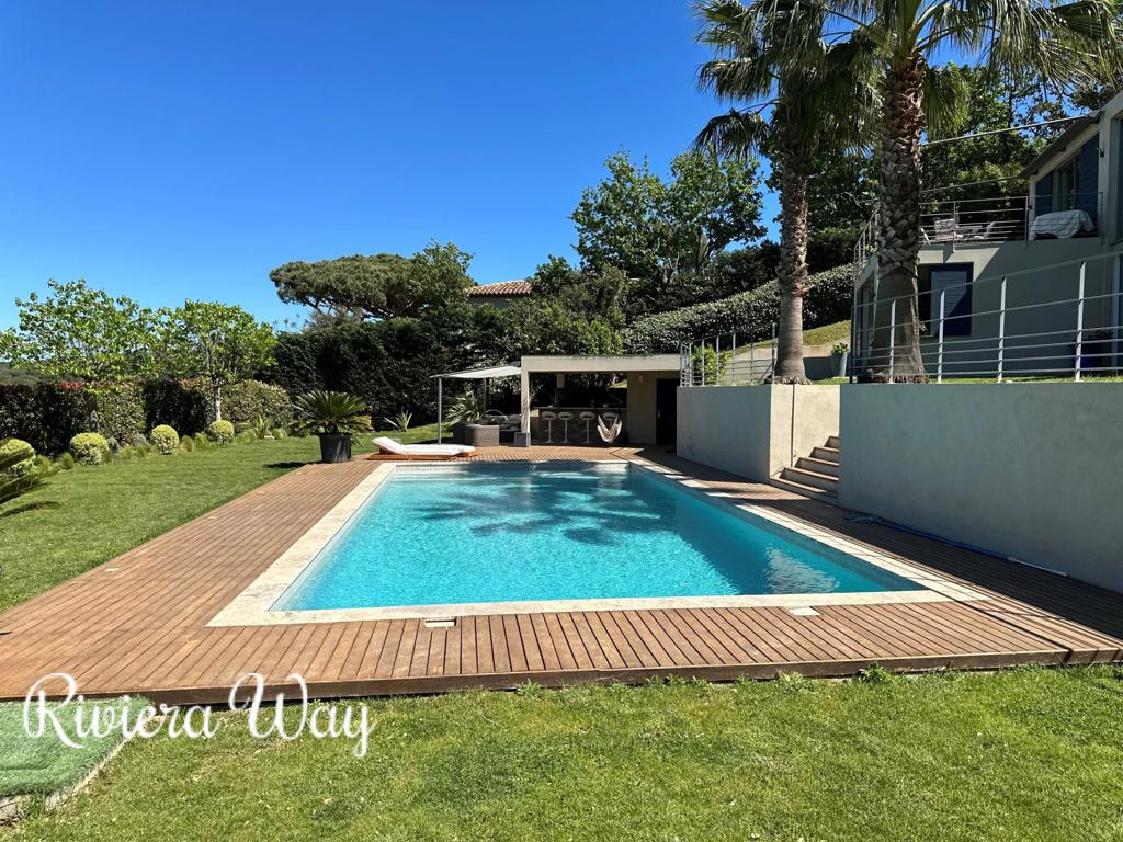 9 room villa in Ramatyuel, photo #9, listing #104374158