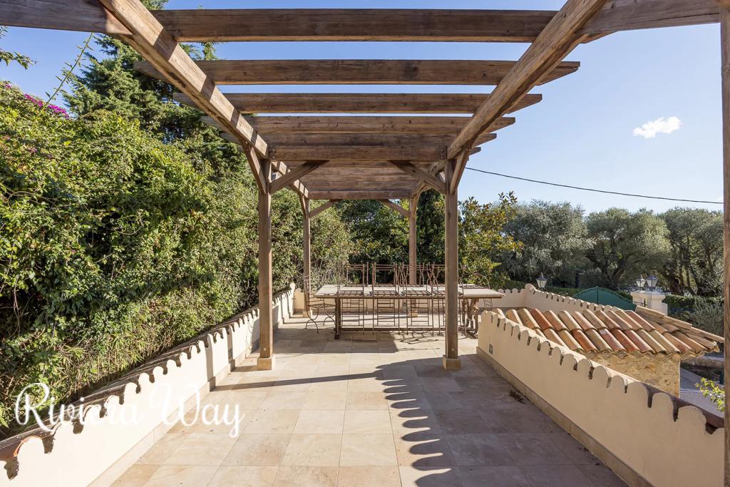 7 room villa in Cap d'Antibes, photo #10, listing #104224008