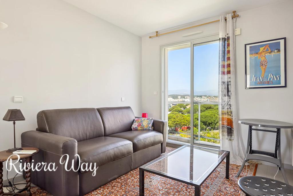 3 room apartment in Cap d'Antibes, photo #4, listing #103735380