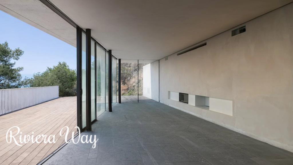 6 room villa in Hyères, photo #7, listing #105406812