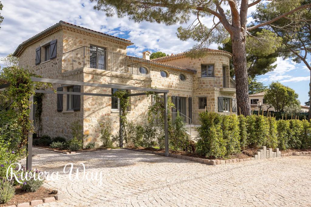 8 room villa in Cap d'Antibes, photo #8, listing #106571934