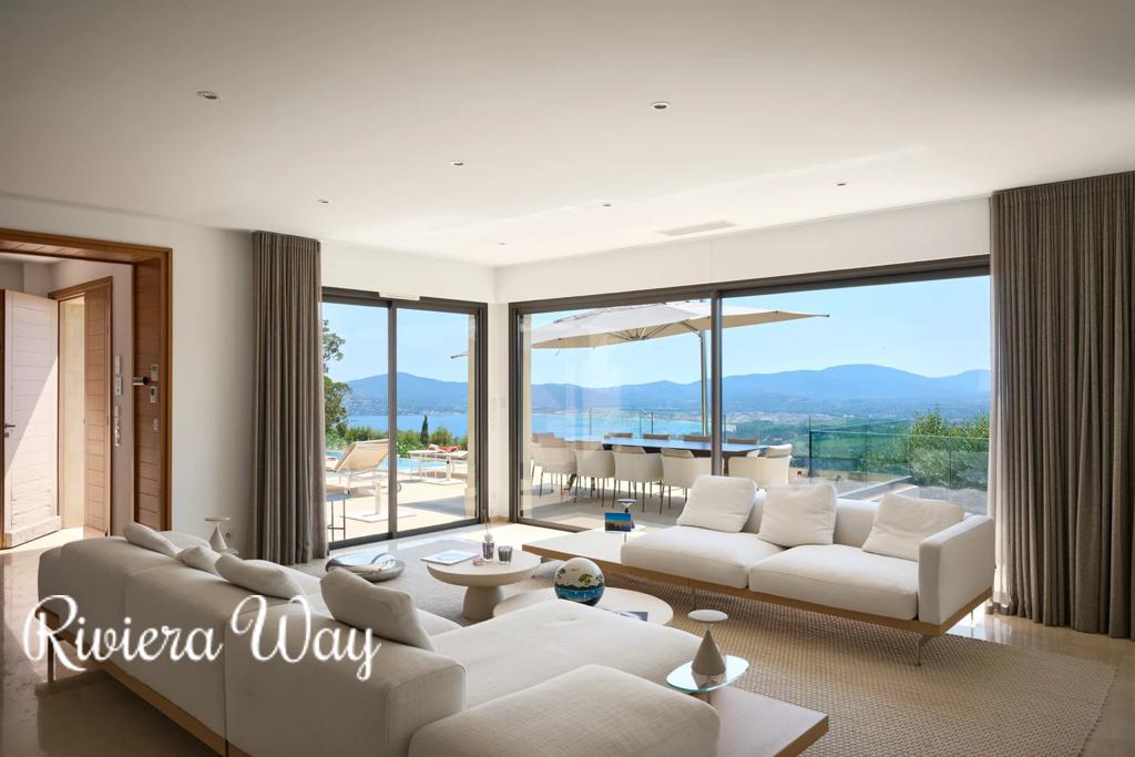 6 room villa in Grimaud, photo #4, listing #106650348