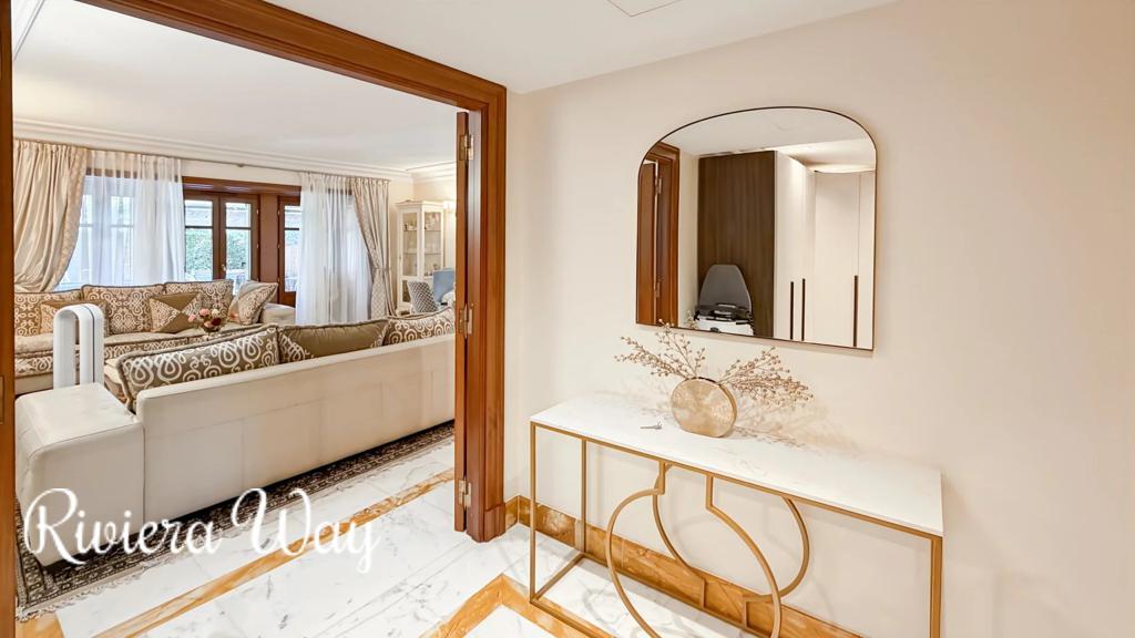 3 room apartment in Cannes, photo #3, listing #105088704