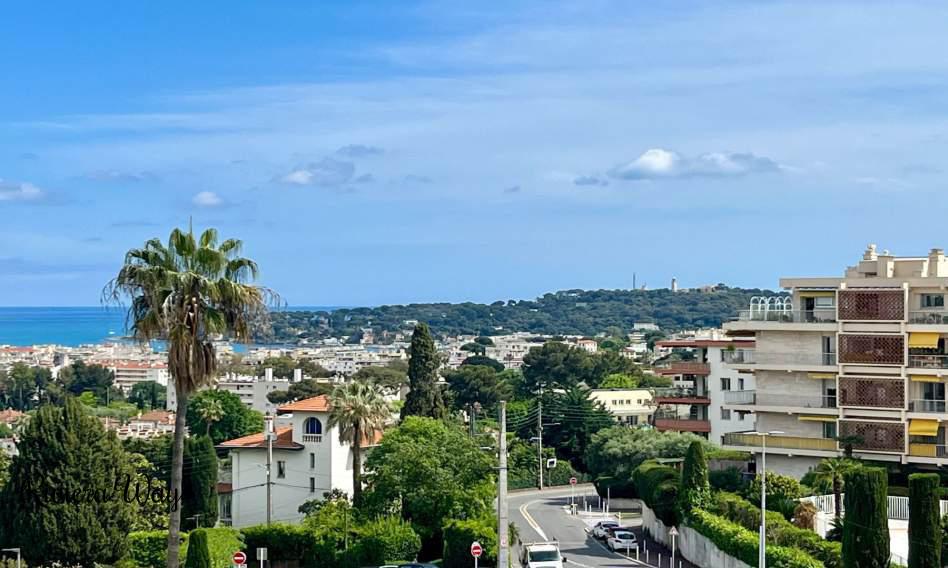 3 room apartment in Antibes, 72 m², photo #10, listing #103961718