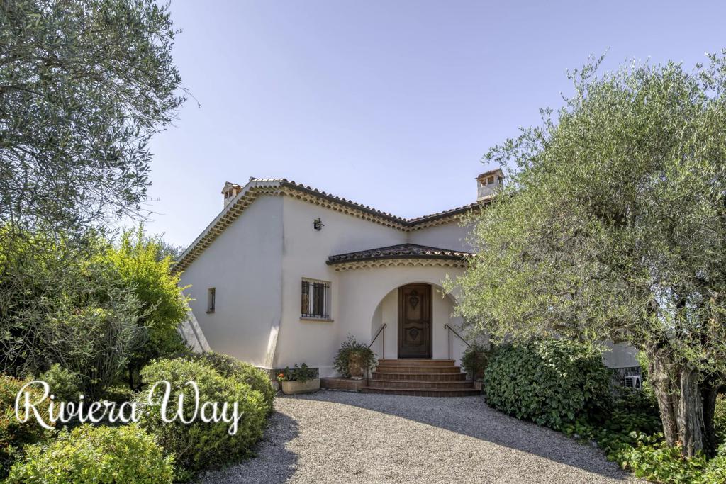 6 room villa in Mougins, photo #9, listing #104300070