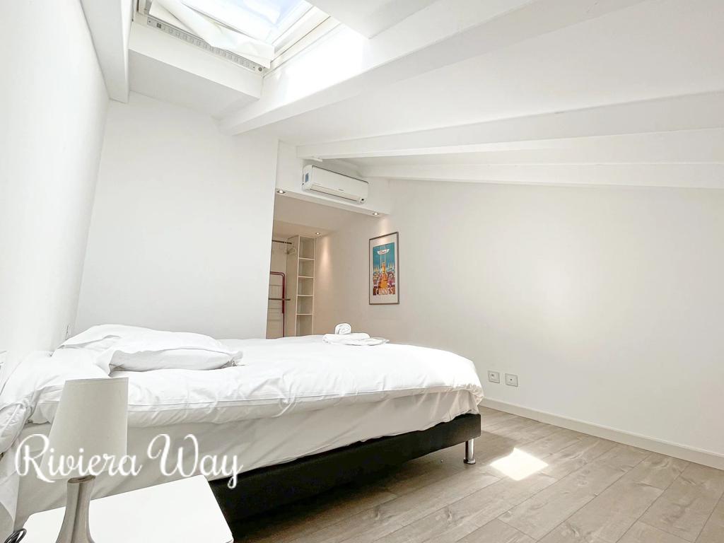 2 room apartment in Cannes, photo #10, listing #106247946