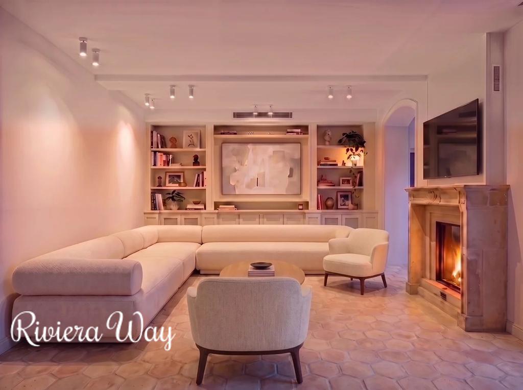 Villa in Mougins, photo #6, listing #99800148