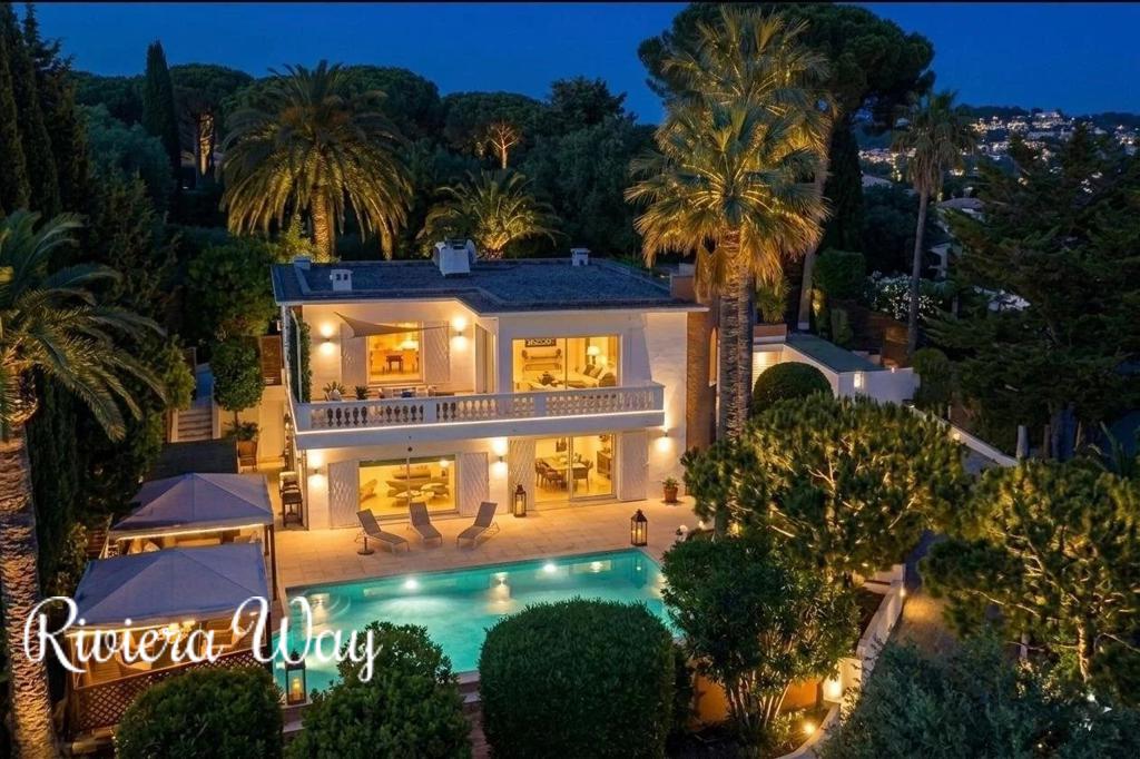 6 room villa in Le Cannet, photo #4, listing #106471470