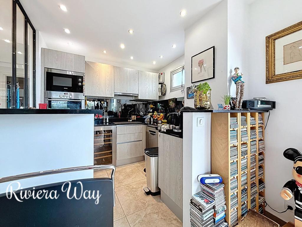 3 room apartment in Le Cannet, photo #2, listing #102995676