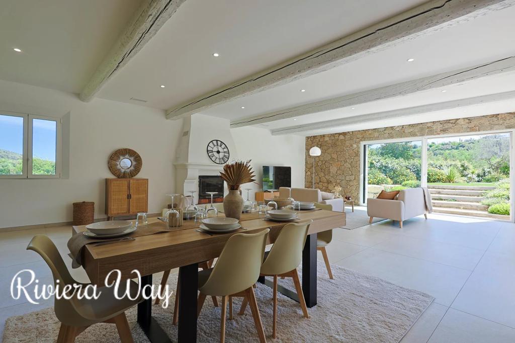 5 room villa in Le Plan-de-la-Tour, photo #5, listing #107177364