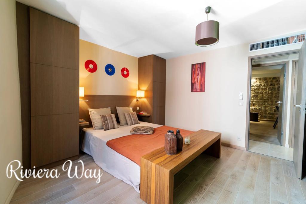 3 room apartment in Mougins, photo #9, listing #106343076