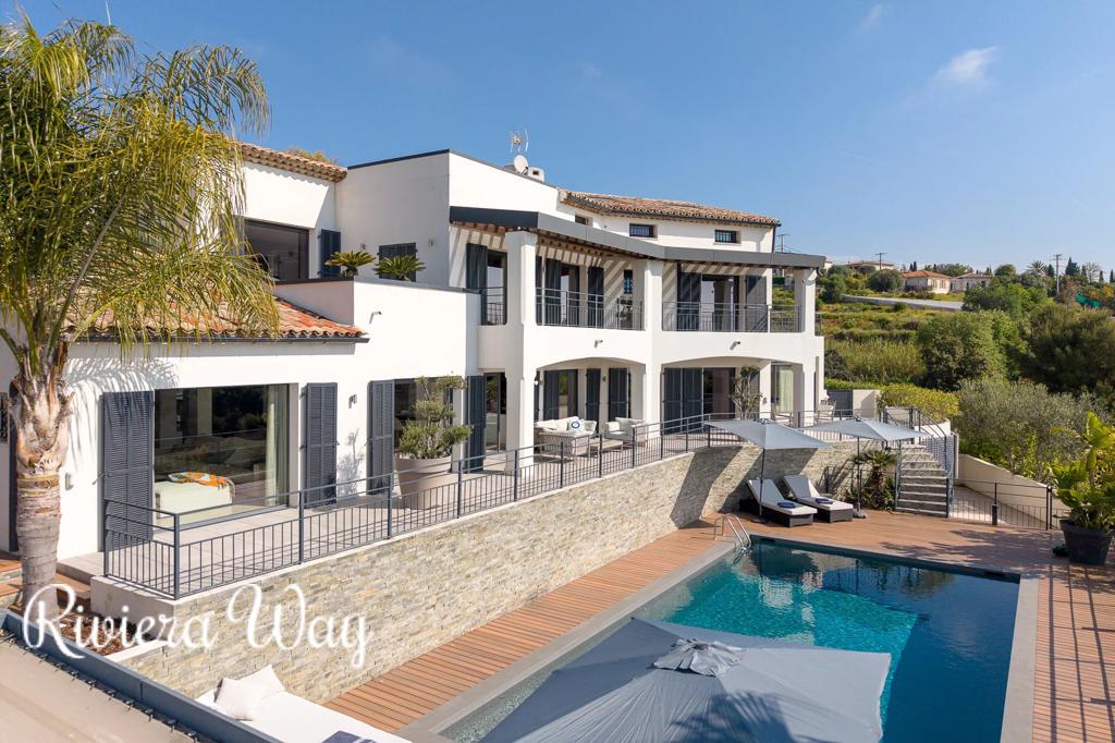 8 room villa in Cagnes-sur-Mer, photo #6, listing #106072008