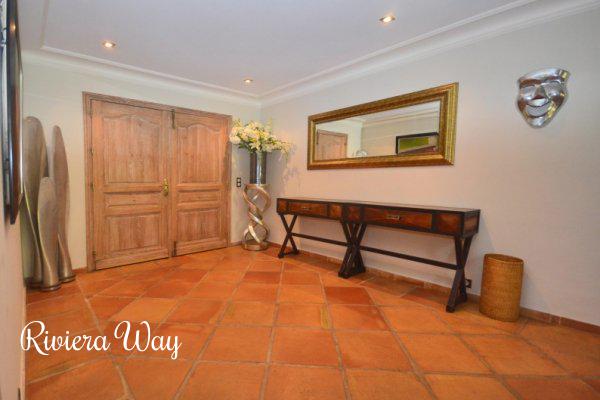 7 room villa in Valbonne, 350 m², photo #8, listing #75652332