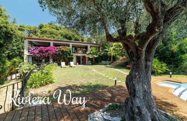 10 room villa in Californie - Pezou