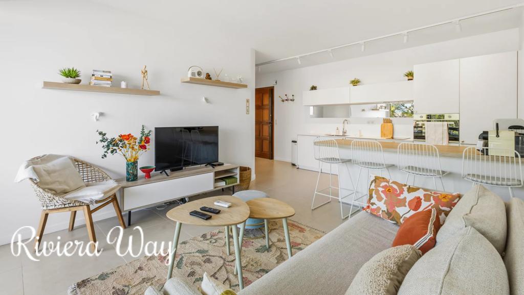3 room apartment in Le Cannet, photo #2, listing #106611498