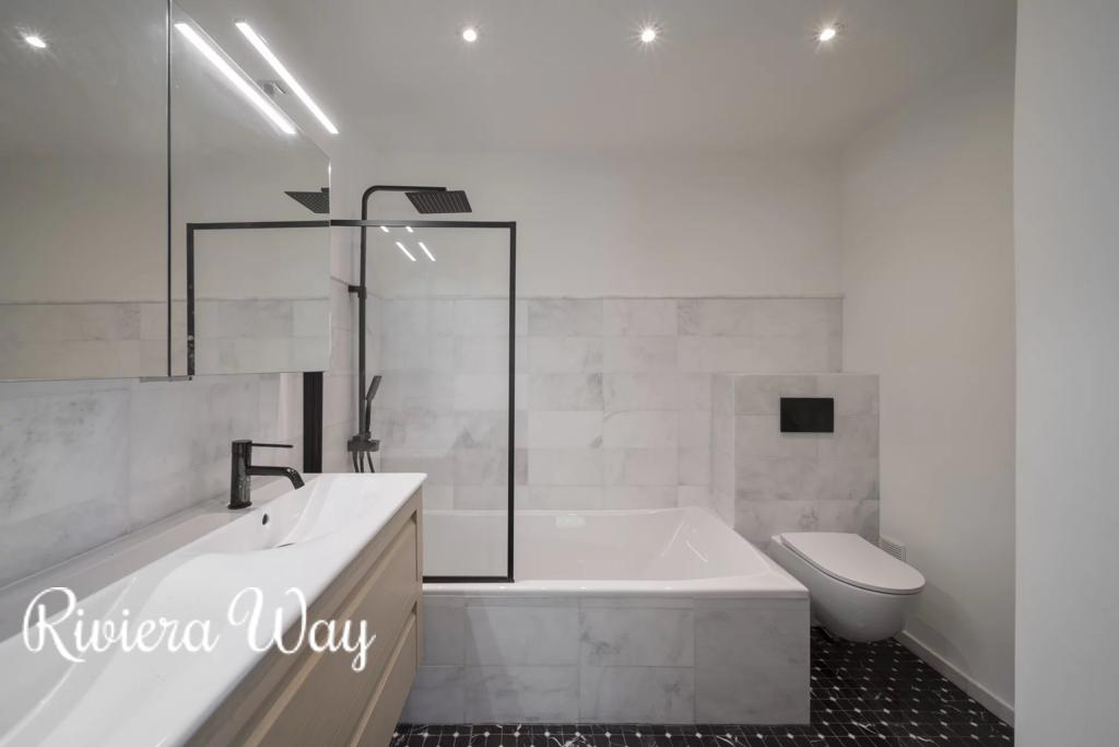 3 room apartment in Theoule-sur-Mer, photo #8, listing #103589472