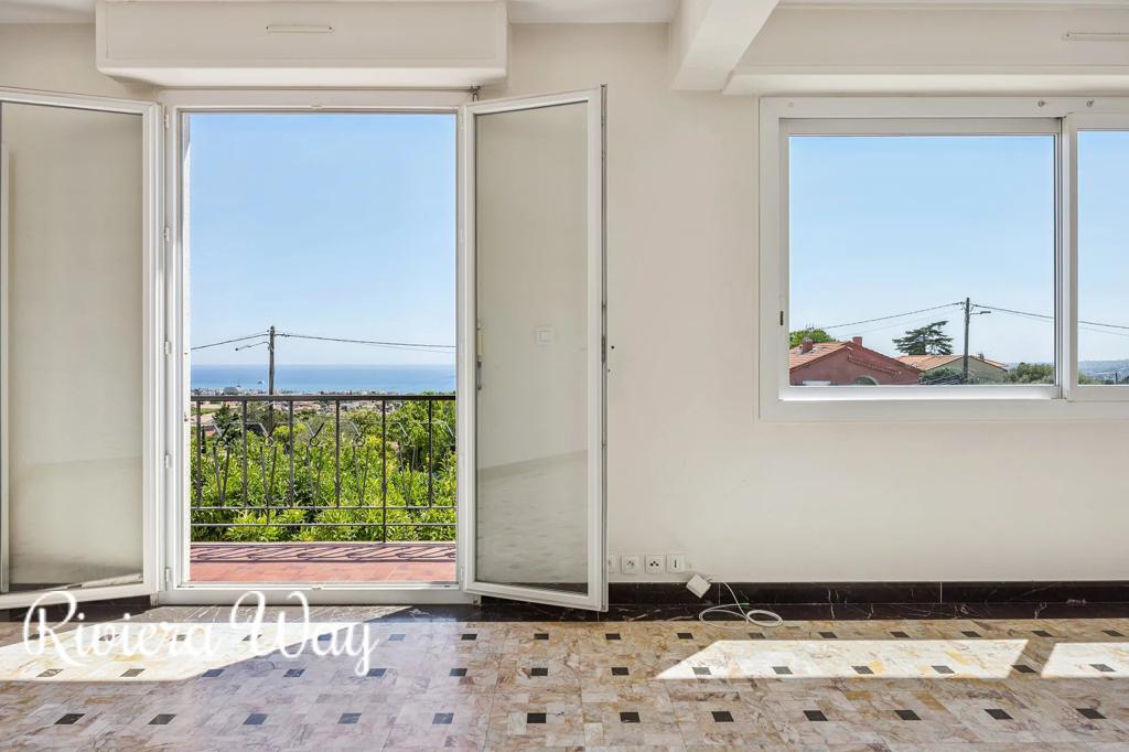 9 room villa in Cagnes-sur-Mer, photo #8, listing #103897500