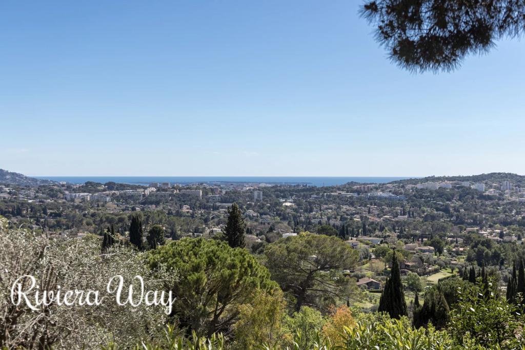 7 room villa in Mougins, photo #7, listing #106050336