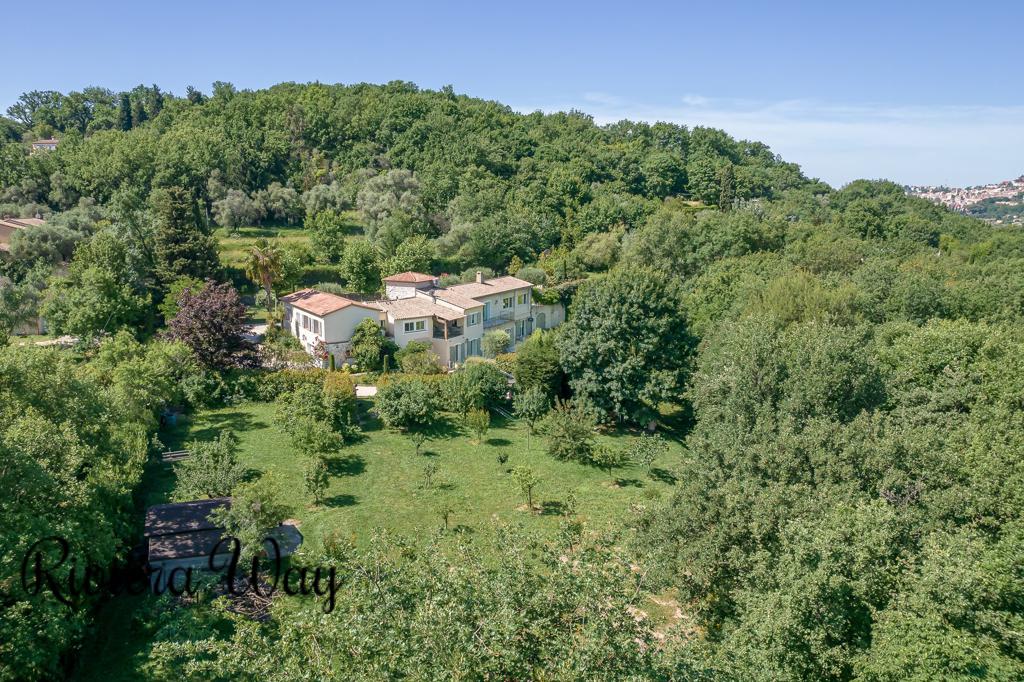 10 room villa in Grasse, photo #2, listing #84977802