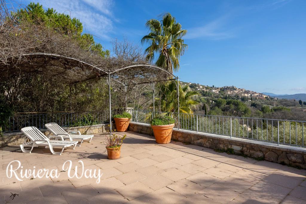 6 room villa in Fayence, photo #10, listing #105660702