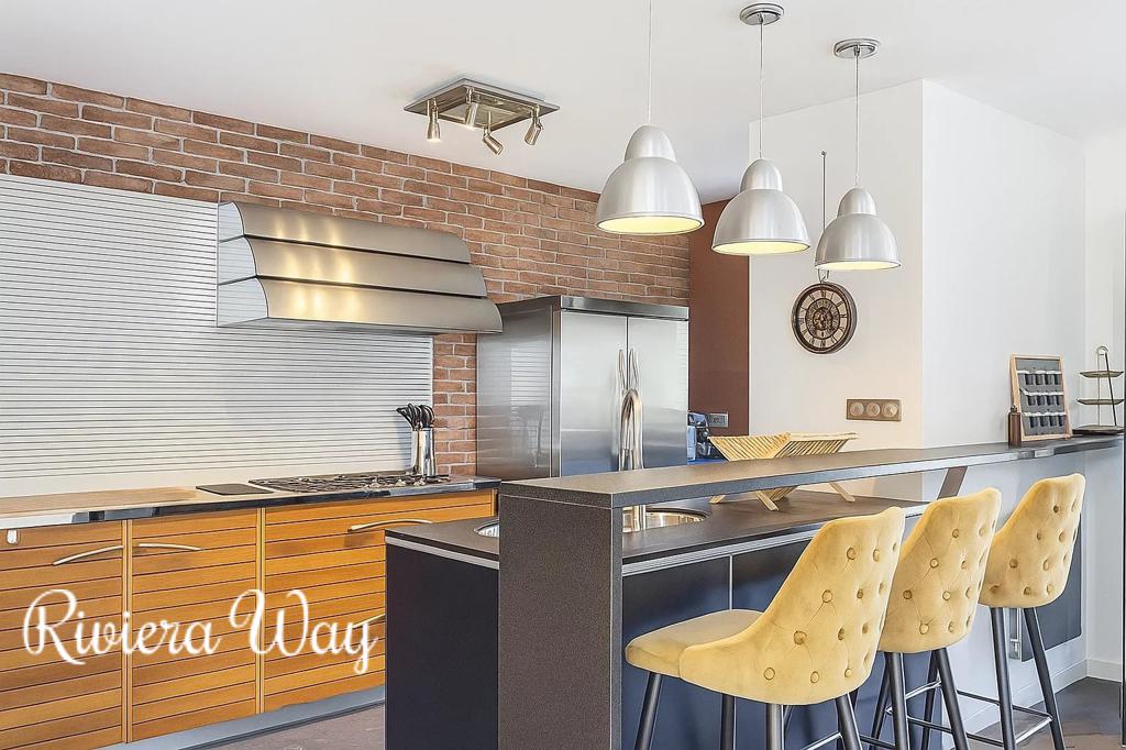 5 room apartment in Le Cannet, photo #6, listing #104508306