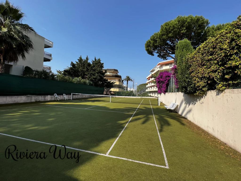 3 room apartment in Juan-les-Pins, photo #5, listing #97568436