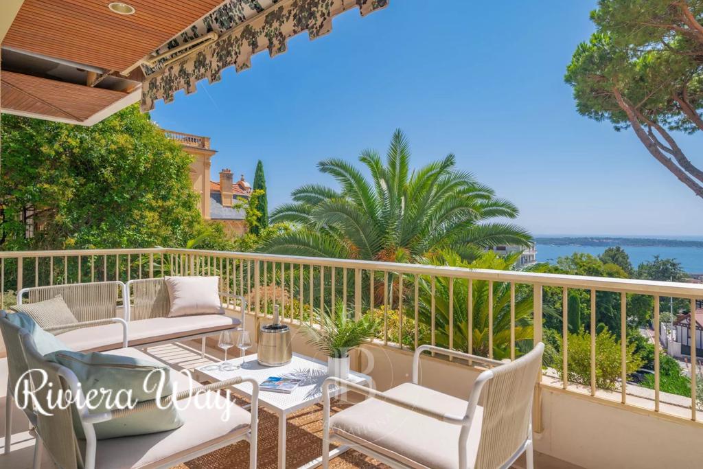 5 room apartment in Cannes, photo #6, listing #100314522