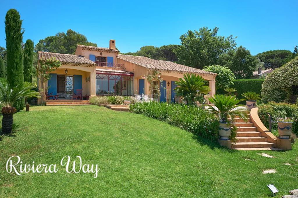 5 room villa in Saint-Tropez, photo #3, listing #99912624