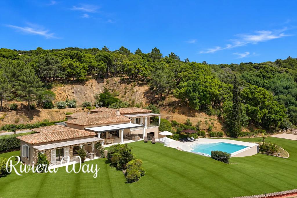 9 room villa in La Croix-Valmer, photo #2, listing #103323528