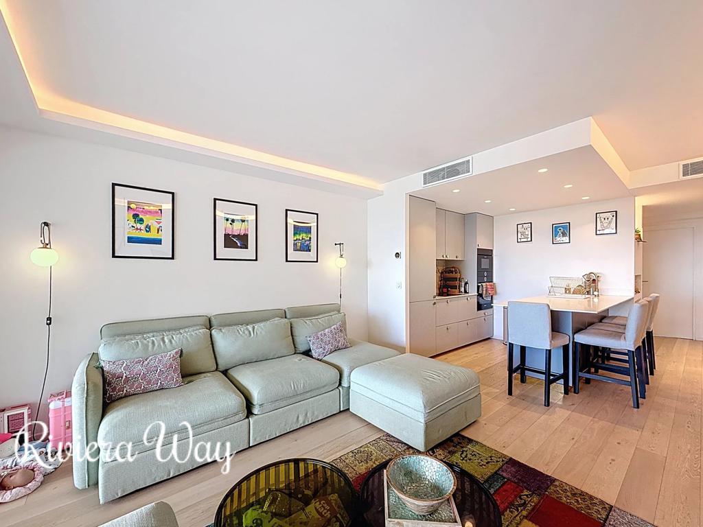 3 room apartment in Le Cannet, photo #7, listing #104290074