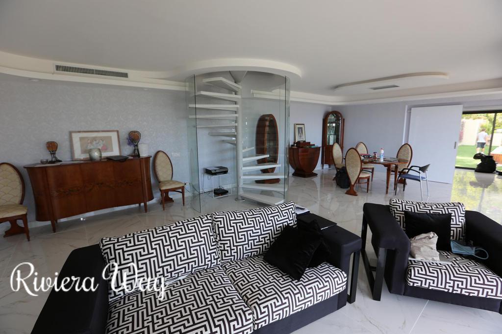5 room villa in Èze, 250 m², photo #2, listing #70404348
