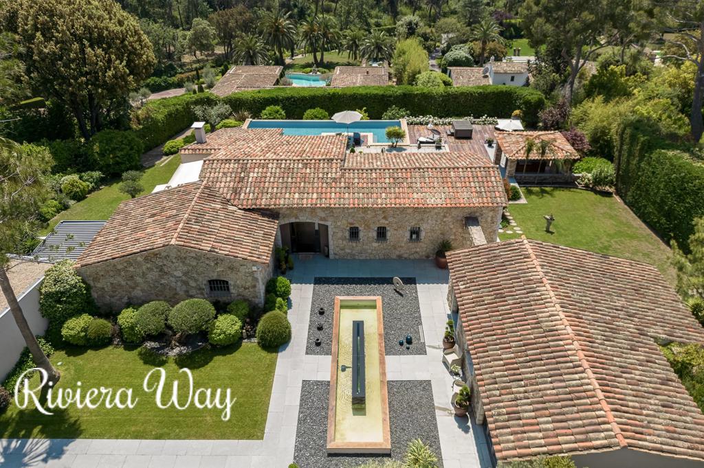8 room villa in Mougins, photo #8, listing #94881990