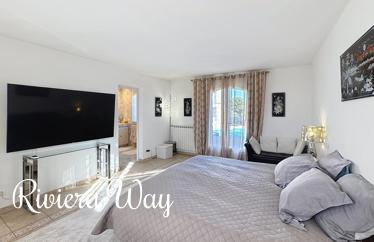 8 room villa in Les Adrets-de-l'Estérel