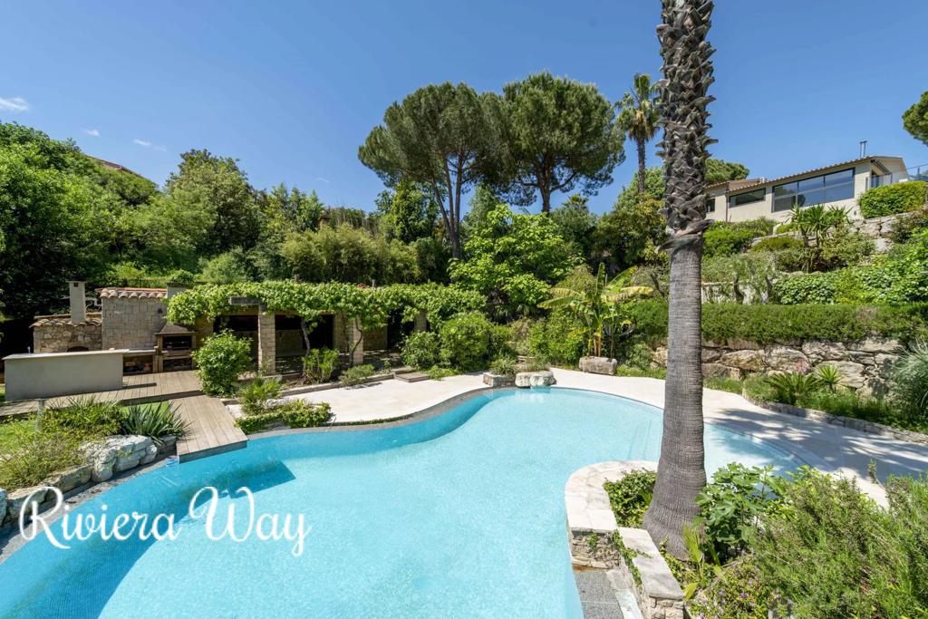 7 room villa in Pégomas, photo #4, listing #103121424
