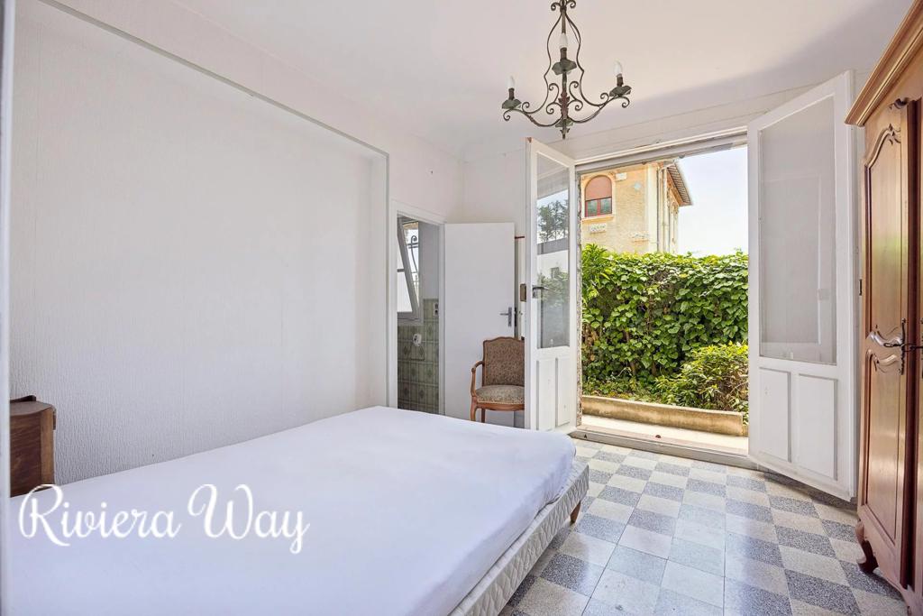 5 room villa in Cap d'Ail, photo #8, listing #106225602