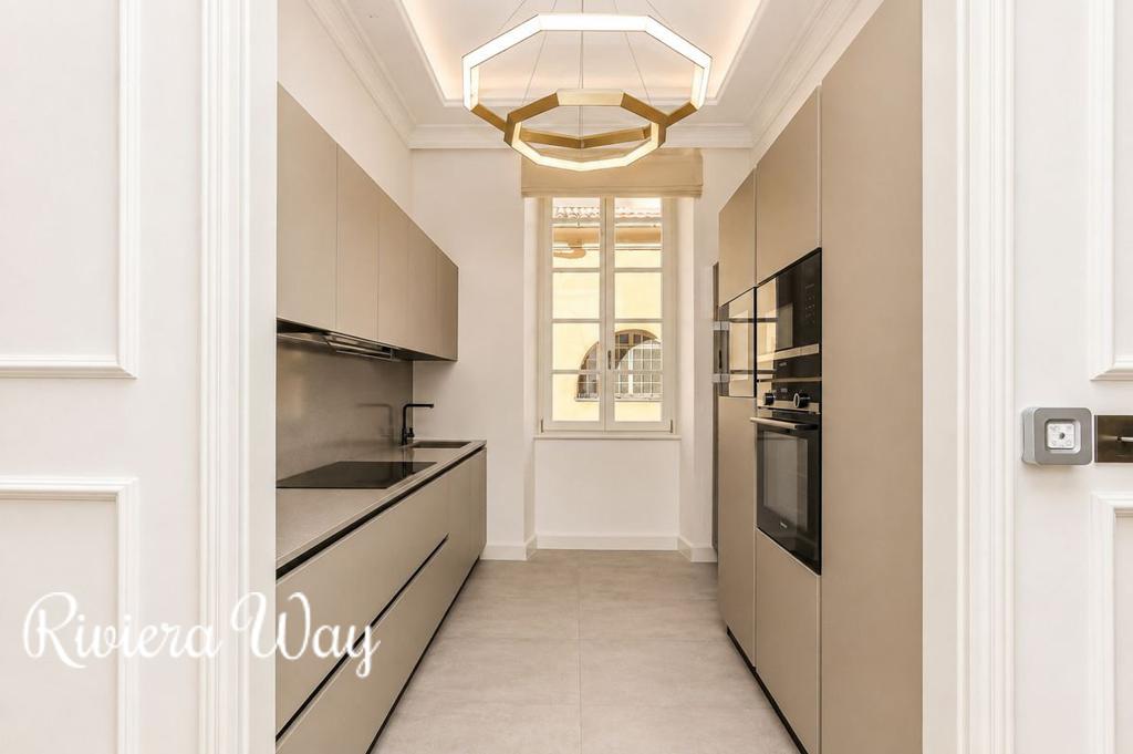 3 room apartment in Nice, 100 m², photo #10, listing #99250662