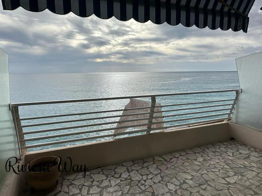 3 room apartment in Menton, photo #1, listing #96063156