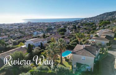 5 room villa in Golf Juan, 233 m²