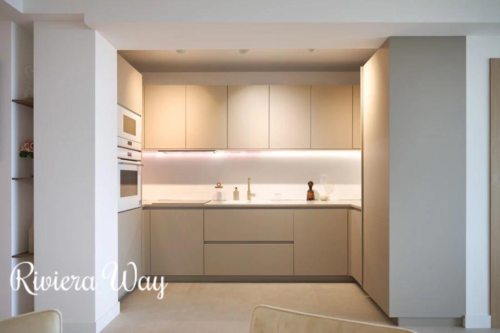 4 room apartment in Cannes, photo #6, listing #103908924