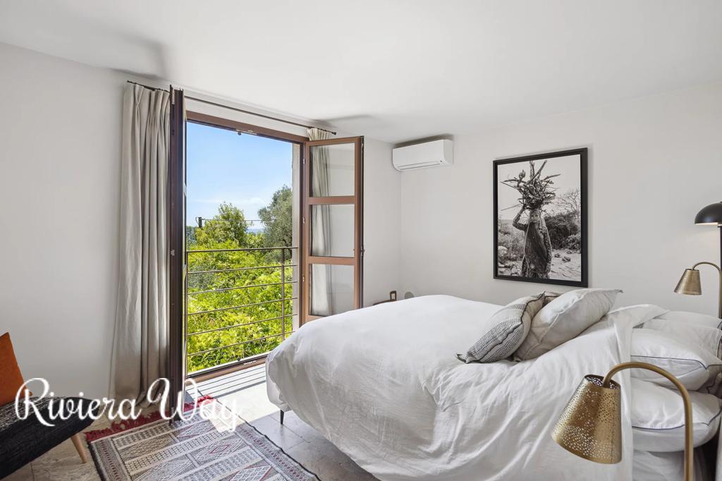 7 room villa in Chateauneuf-Grasse, photo #6, listing #103841724