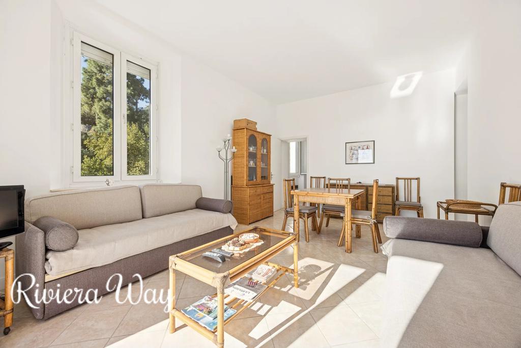 2 room apartment in Vallauris, 37 m², photo #8, listing #105551544