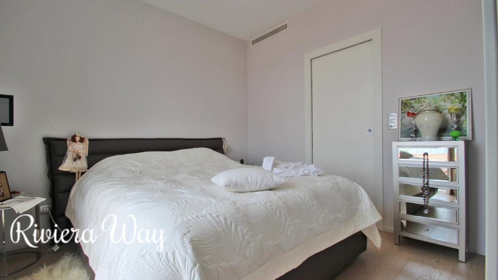 2 room apartment in Roquebrune — Cap Martin, photo #6, listing #76059900