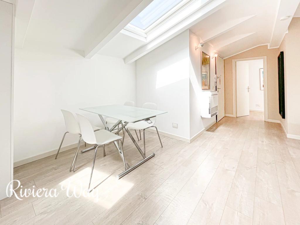 2 room apartment in Cannes, photo #6, listing #106247946